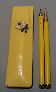 Unmarked Matched Pen & Pencil