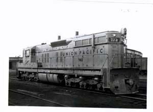 Union Pacific SD - 40 # 3019 RR Train Photo in 1966