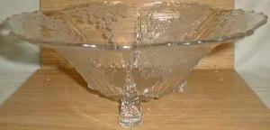New Martinsville Teardrop Footed Bowl