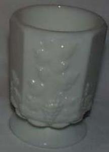 Westmoreland Panel Grape Open Sugar Bowl