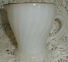 Anchor Hocking Golden Swirl Creamer