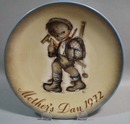 Hummel/Schmid 1972 Mothers Day Plate