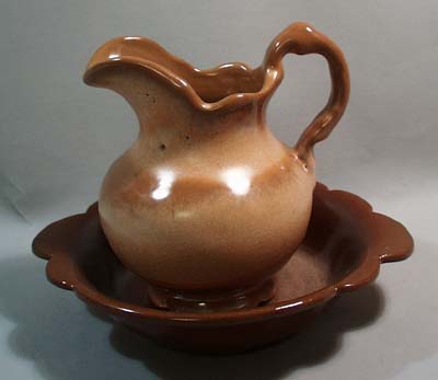 Frankoma pitcher and bowl decorative set