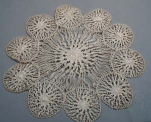 Hairpin Lace doily, 8