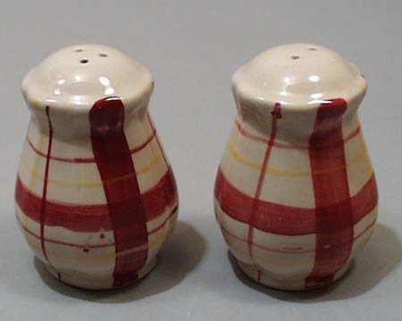 Desk and Rack inc plaid salt & pepper shaker
