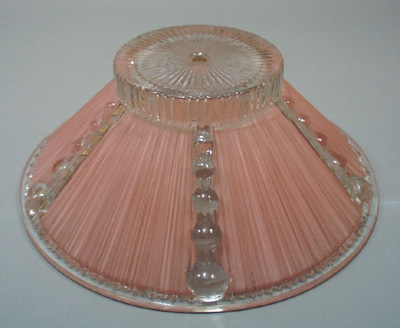 Heavy ruffle glass shade