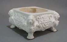 Inarco 4 footed lion planter