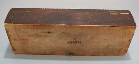 Flemish 681 wooden sewing box