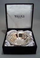 Wallace Silverplate bowl in presentation box