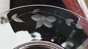 Crystal Plate with needle etch floral and leaf pattern