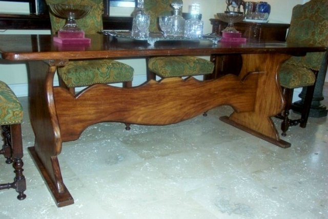 Early XX Century Refractory Table