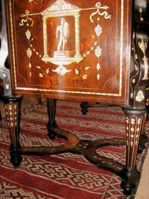 XIX Century Italin Mazarin Desk