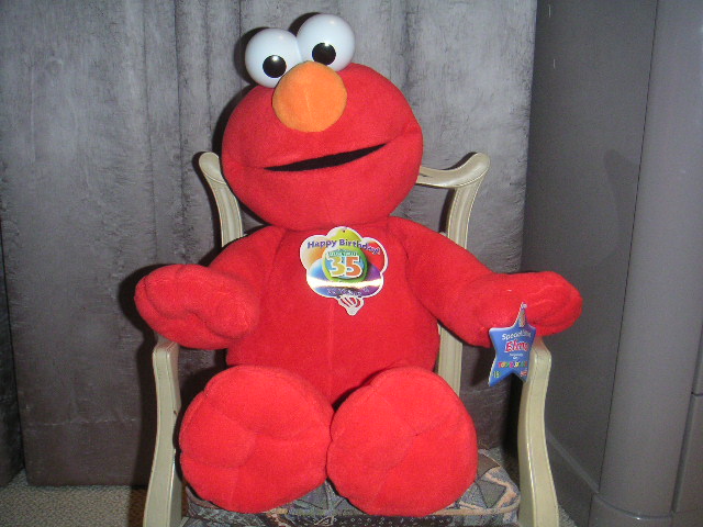 New! ELMO Plush 28