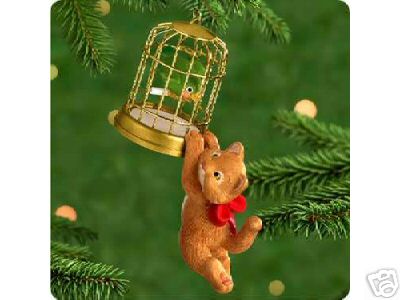 MISCHIEVOUS KITTENS Hallmark Ornament #2 in series 2000