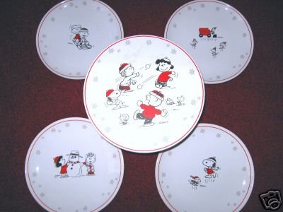 4 Hallmark PEANUTS Gang Ceramic PLATES~Dessert/Salad~Set of 4~Sealed in Box
