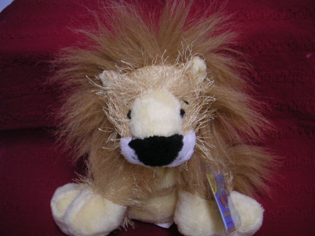 WEBKINZ LION~Interactive Pet ~Sealed Tag~Secret Code~New