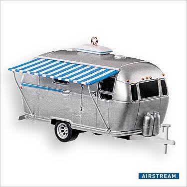 Hallmark 2007 Airstream Dream Trailer~Christmas Ornament