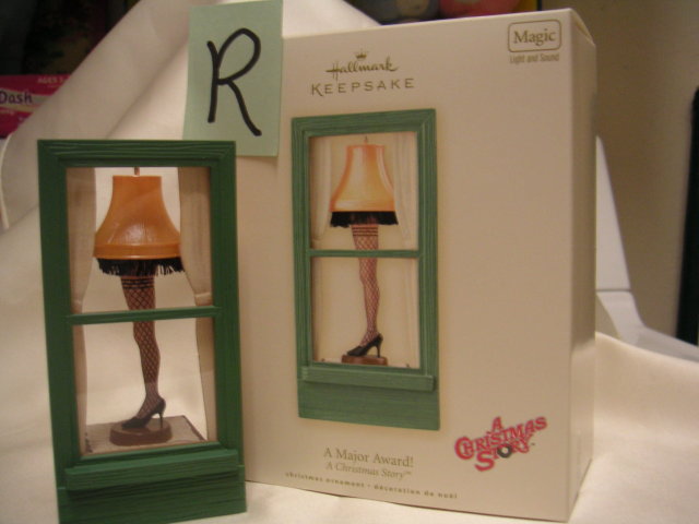 A CHRISTMAS STORY A Major Award! LEG LAMP~Hallmark 2007 Ornament