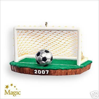 2007 Hallmark SOCCER~TAKE YOUR SHOT! Includes Batteries