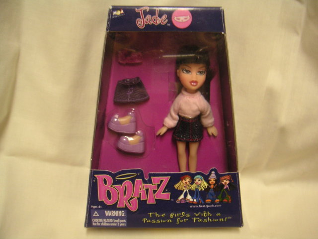 BRATZ~Mini JADE Doll + Clothes~Mint
