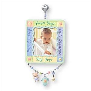 2007 Hallmark BABY'S FIRST CHRISTMAS PHOTO HOLDER Ornament