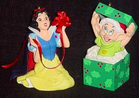 New SNOW WHITE and DOPEY 2 Disney Christmas Ornaments Hallmark 1997