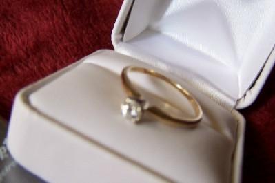 Tiffany Style Diamond Ring