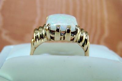 Art Deco Opal and Gold Ring