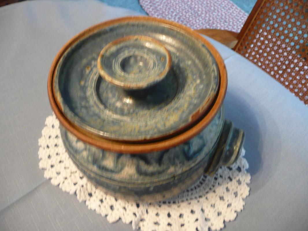 Loy Salt-glazed pot