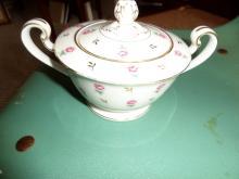 Noritake creamer and sugar in Roaslie pattern