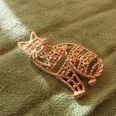 GOLD TONE CAT BROOCH