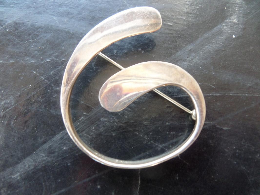 Sterling silver brooch
