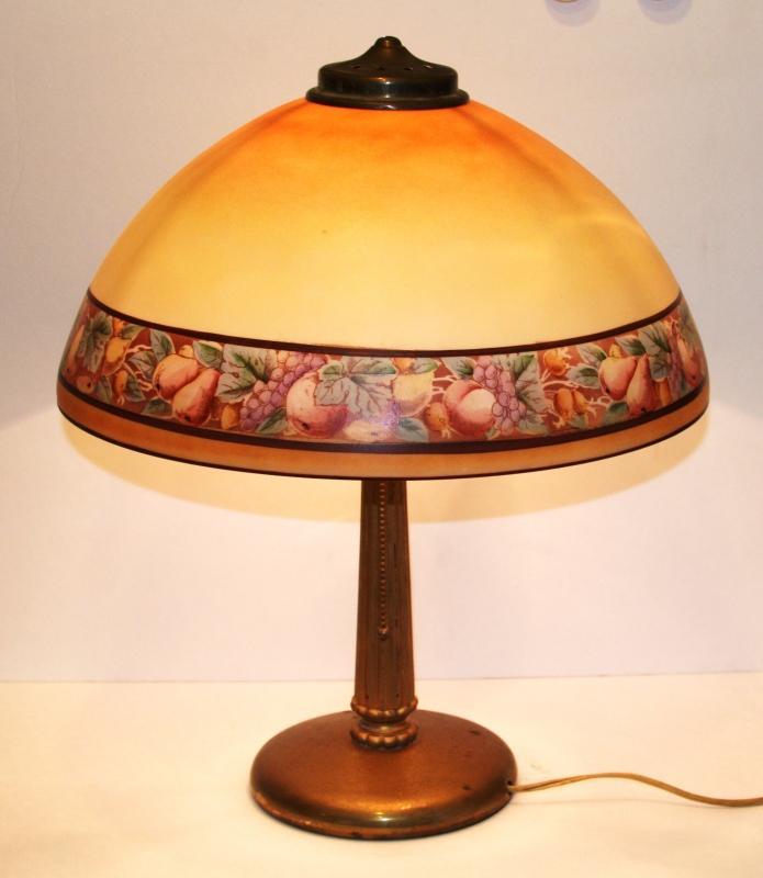 ANTIQUE 1920's GLASS SHADE FRUITS BORDER TABLE LAMP WITH BRASS BASE, unsigned