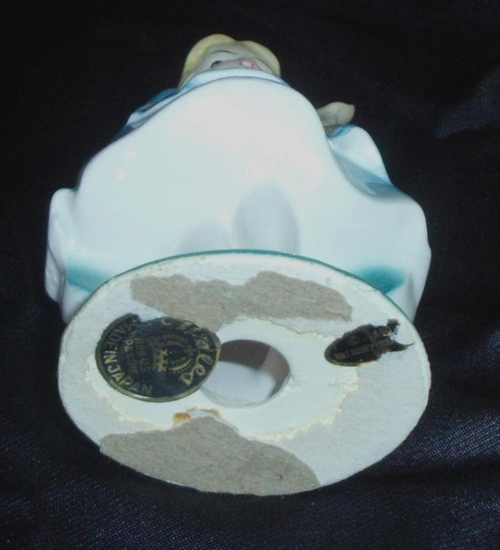 Alice in Wonderland, Disneyana Figurine