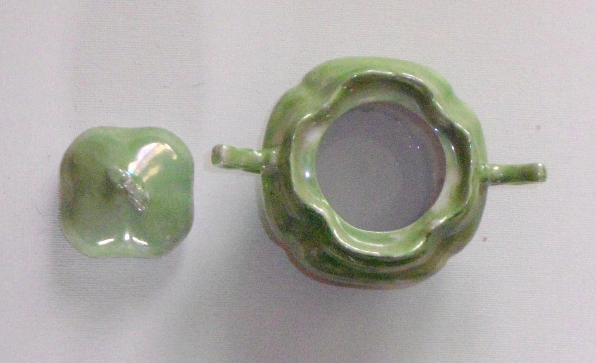 Kruger (Krûger) Bone China Creamer & Sugar Bowl With Lid