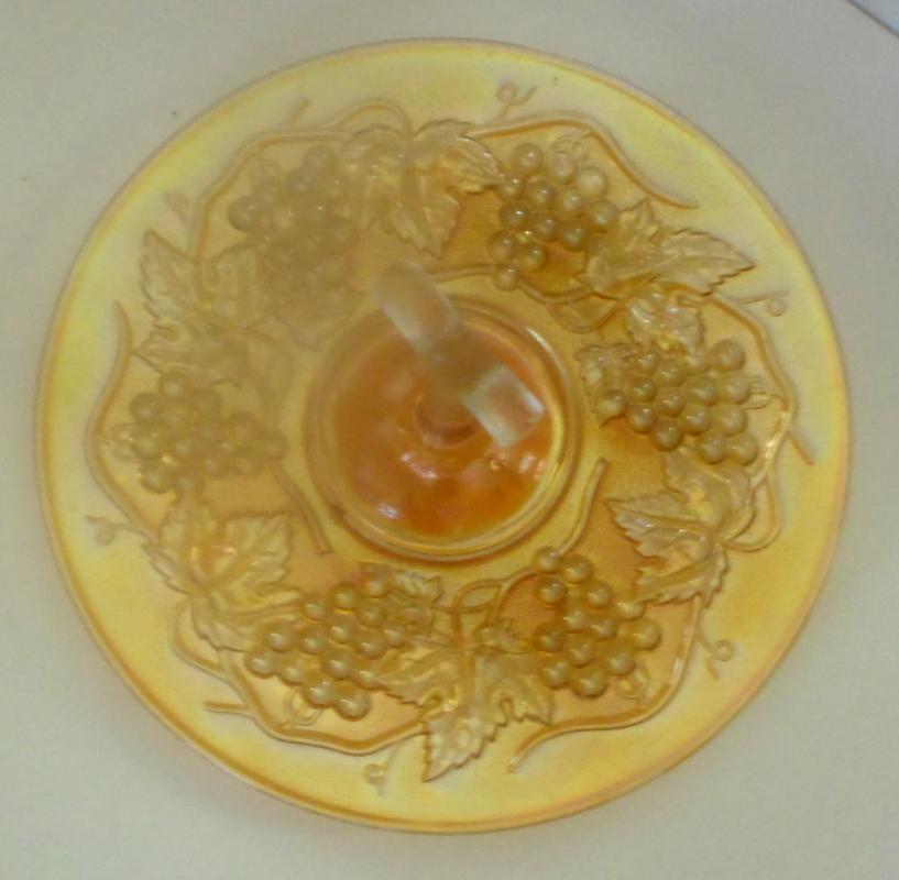 CARNIVAL GLASS SANDWICH SERVER