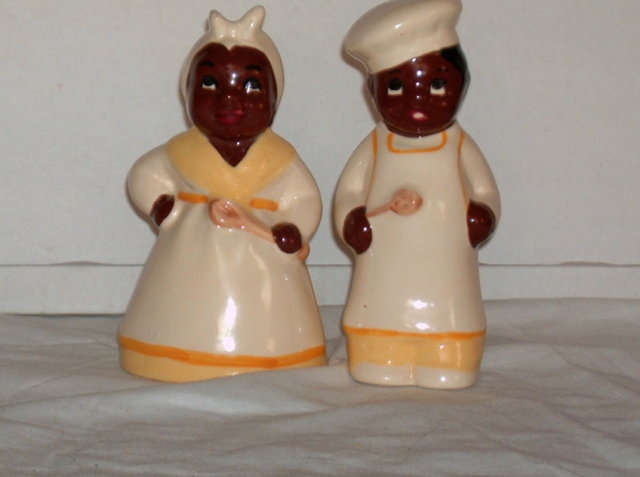 salt n pepper shakers