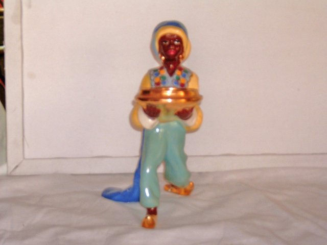 prince w/ gold bowl