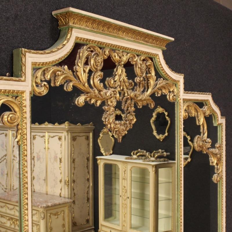 20th Century Italian Lacquered Sideboard With Mirror