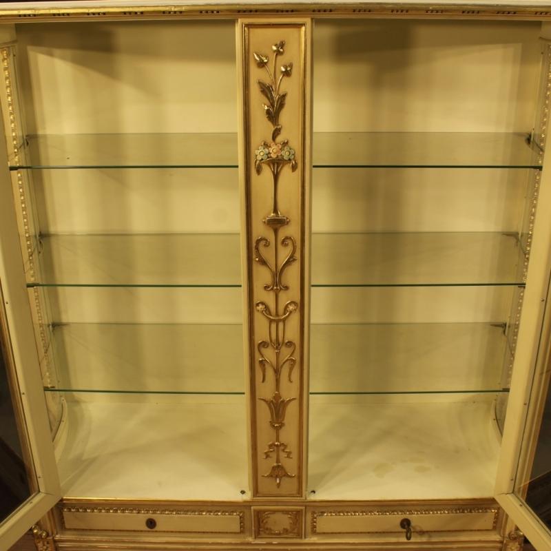 20th Century Italian Lacquered And Gilt Showcase