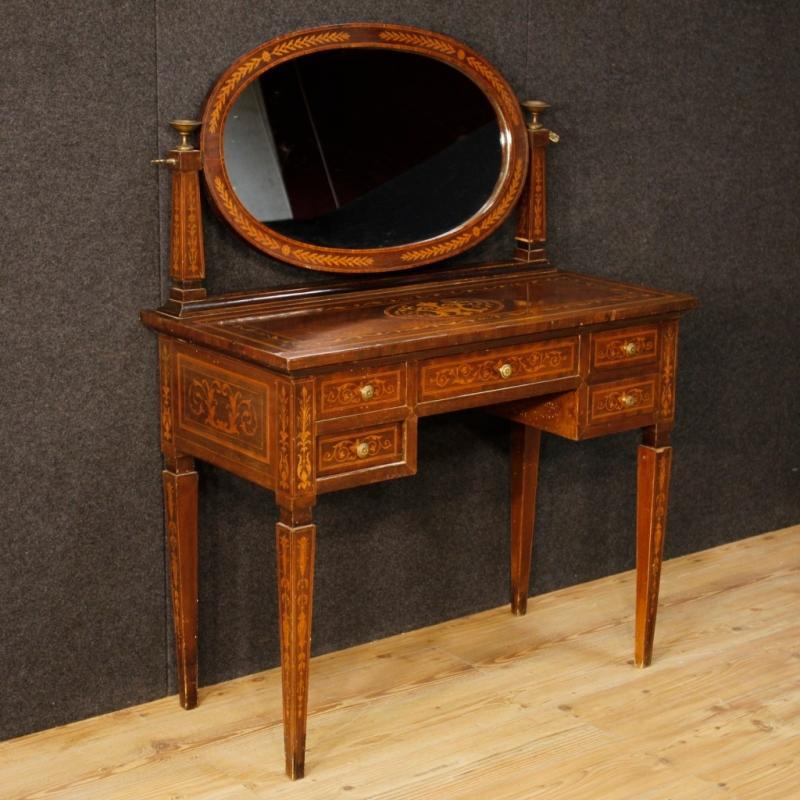 20th Century Italian Inlaid Dressing Table In Louis XVI Style