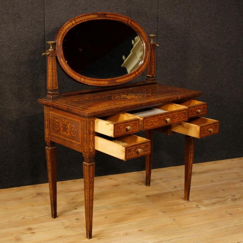 20th Century Italian Inlaid Dressing Table In Louis XVI Style