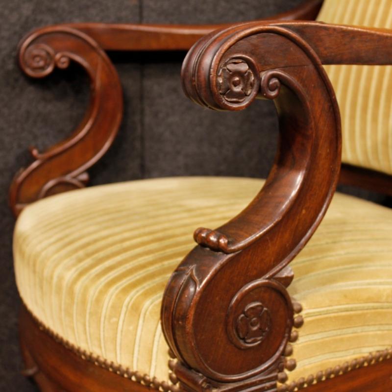19th Century Pair Of French Armchairs In Mahogany Wood