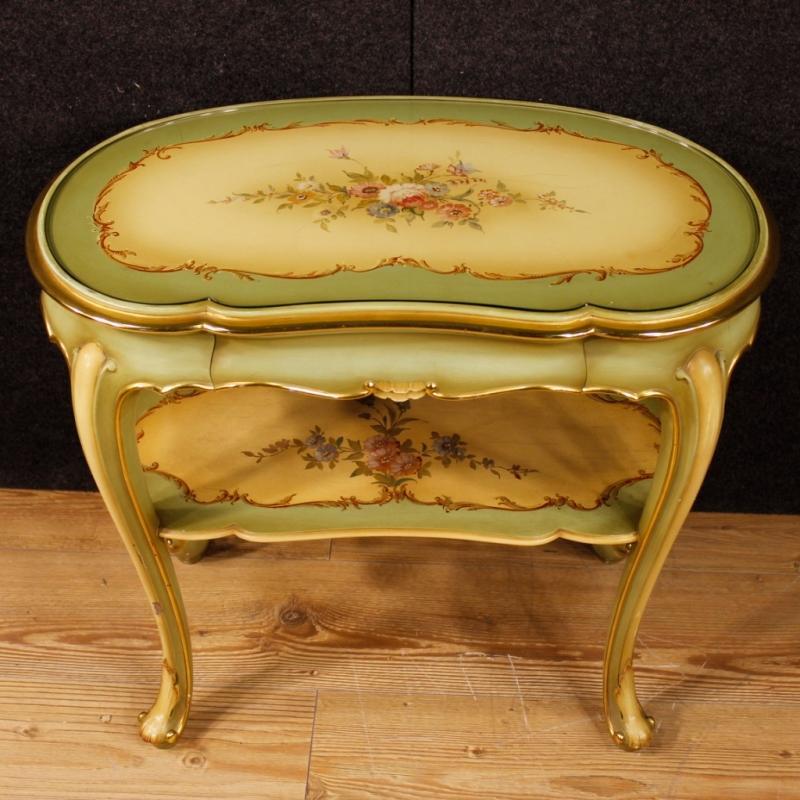 20th Century Pair Of Italian Lacquered And Painted Bedside Tables