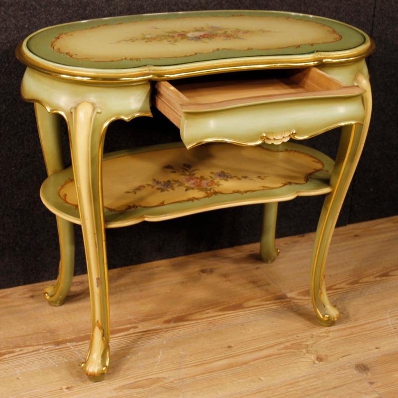 20th Century Pair Of Italian Lacquered And Painted Bedside Tables