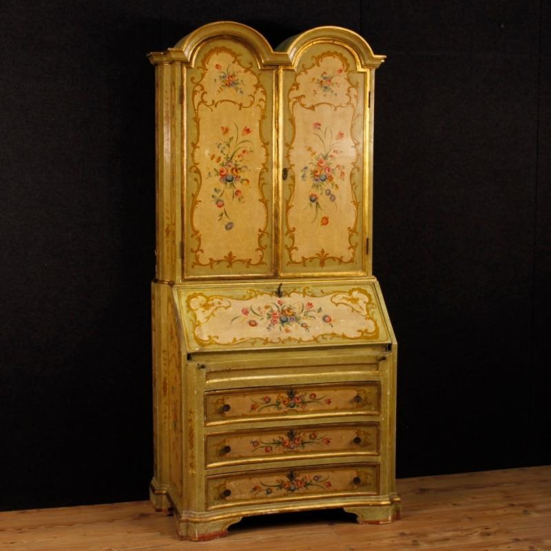 20th Century Venetian Lacquered, Gilt And Painted Trumeau