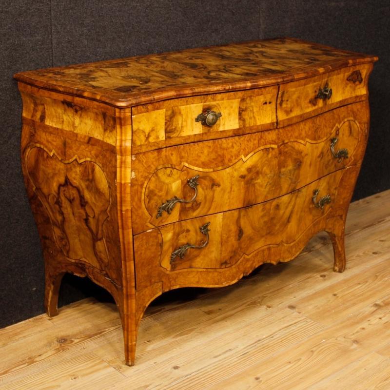 Italian Dresser In Walnut And Burl Wood, 20th Century
