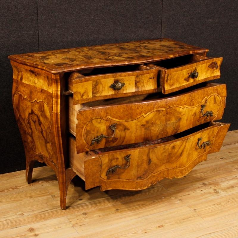 Italian Dresser In Walnut And Burl Wood, 20th Century