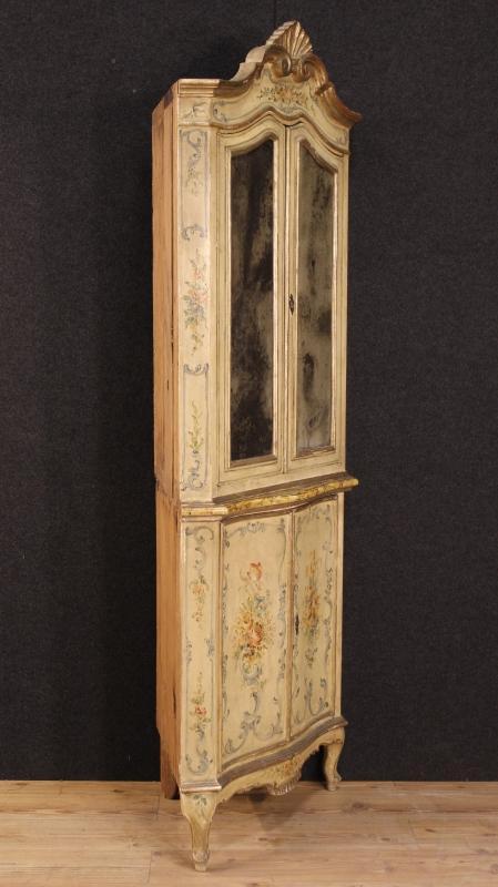 19th Century Antique Lacquered And Painted Venetian Corner Cupboard