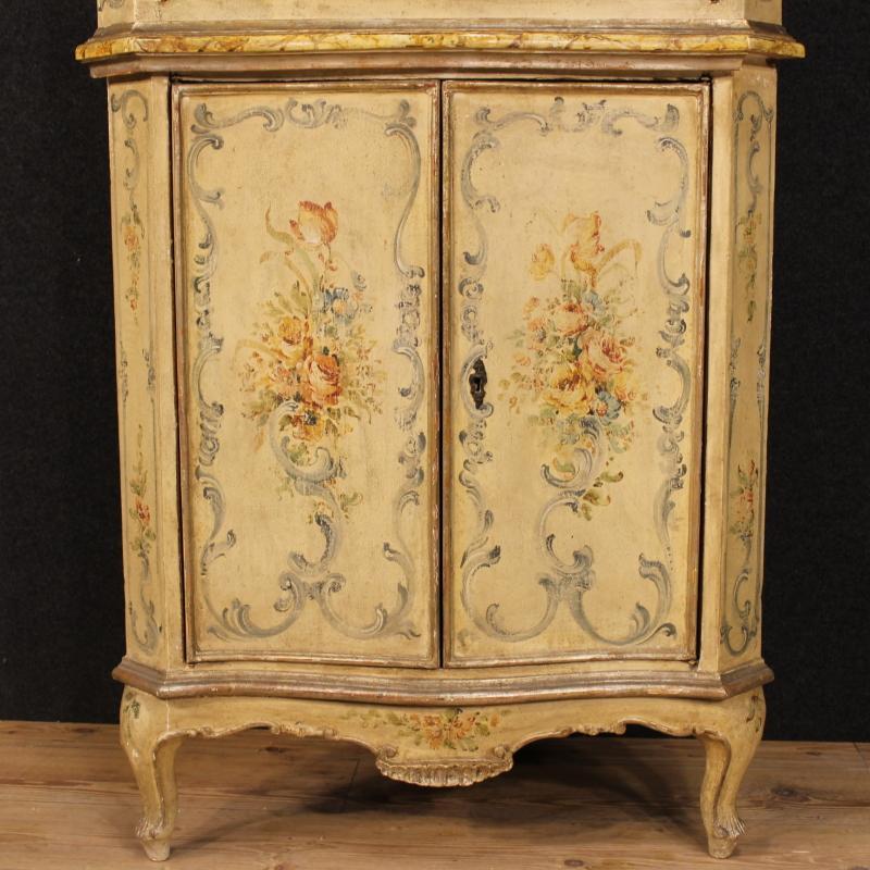 19th Century Antique Lacquered And Painted Venetian Corner Cupboard